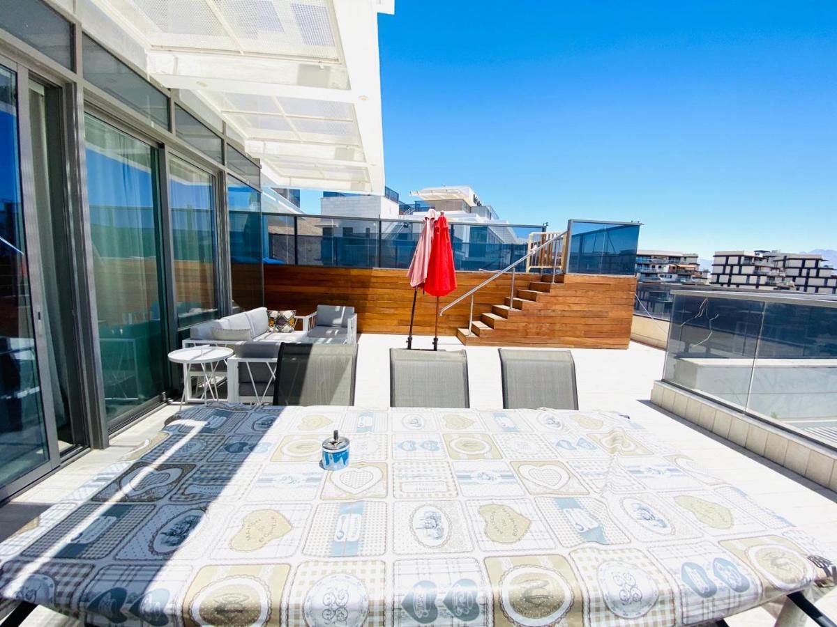 Stunning Penthouse With Sea Views And Private Heated Pool Lejlighed Eilat Eksteriør billede