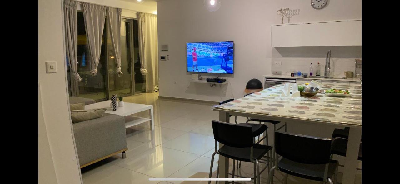 Stunning Penthouse With Sea Views And Private Heated Pool Lejlighed Eilat Eksteriør billede